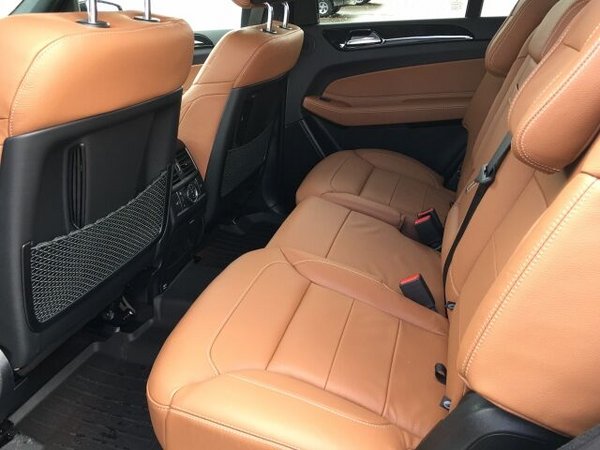 17款奔馳GLS450現(xiàn)車 降惠GLS450曝光底價(jià)-圖7