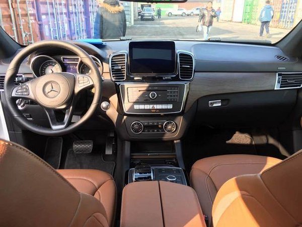 2017款奔馳GLS450現(xiàn)車 性能強勁港口最優(yōu)-圖4