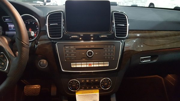 2017款奔馳GLS450港口行情 美規(guī)更便宜了-圖7
