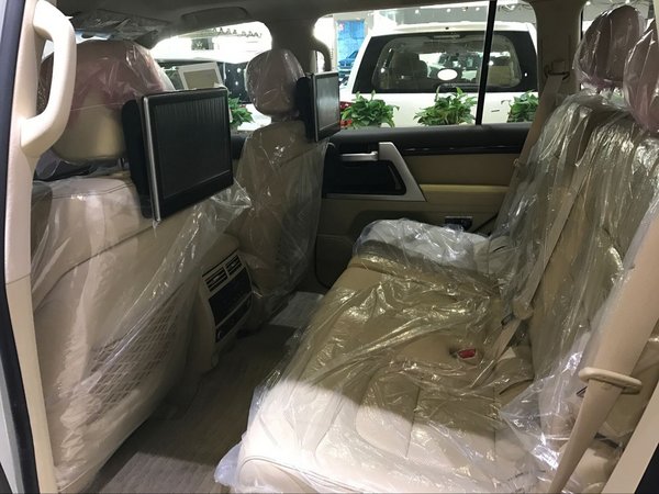 豐田酷路澤5700中東VXS頂配 V8無視坎坷-圖8
