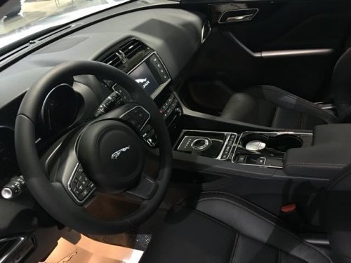 2016款捷豹F-PACE現(xiàn)車價(jià)格 F-PACE邀品鑒-圖4