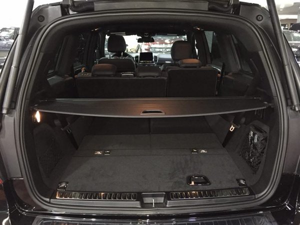 2017款奔馳GLS450美規(guī) 現(xiàn)車最低價(jià)105萬-圖9