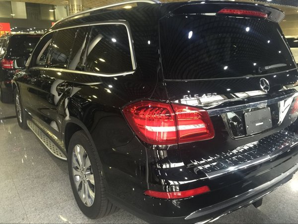 奔馳GLS450爆底價 獨(dú)特氣質(zhì)奔馳經(jīng)濟(jì)實惠-圖3