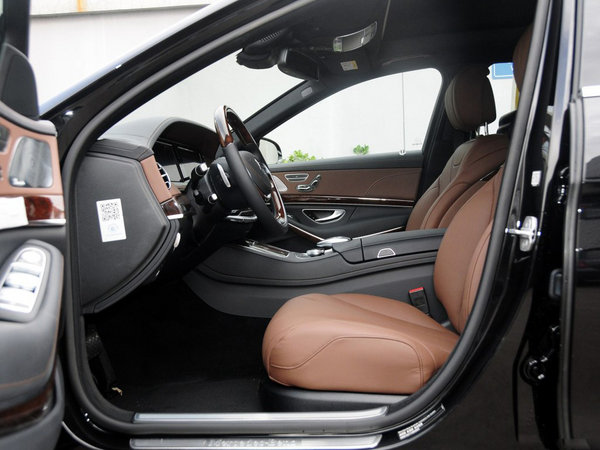 奔馳S400L最低售109萬(wàn) S級(jí)豪車導(dǎo)購(gòu)亮點(diǎn)-圖4