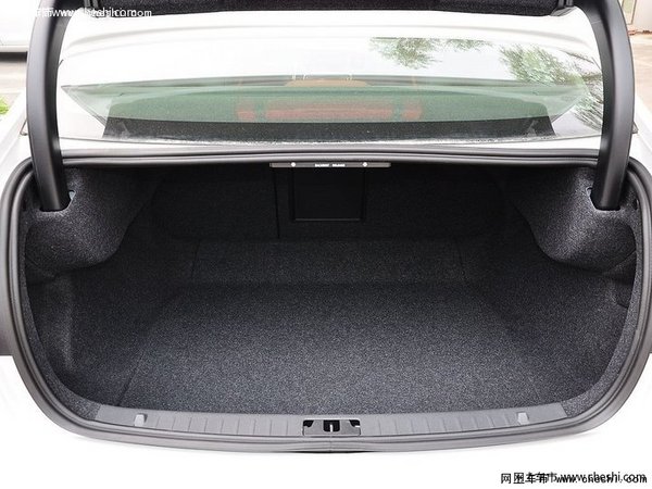 2015款沃尔沃S60L 简约北欧风格特惠8万-图11