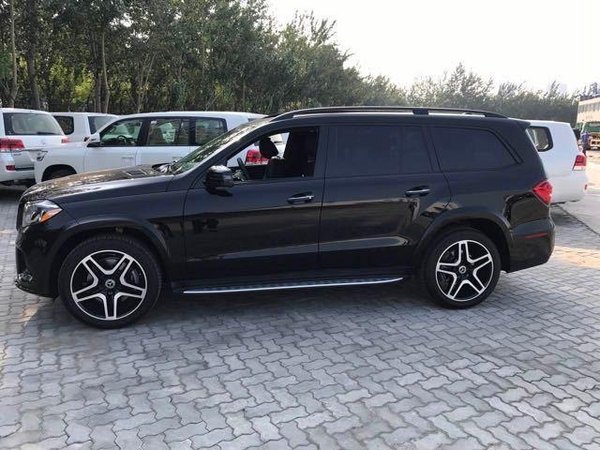 18款加版奔驰GLS450经典SUV 折扣翻倍售-图3