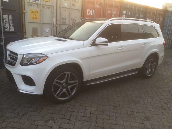 2017款奔馳GLS550現(xiàn)車 酬賓12月天津獨惠-圖1
