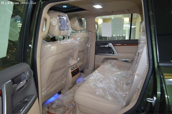 15款丰田兰德酷路泽5700 中东版最低88万-图8