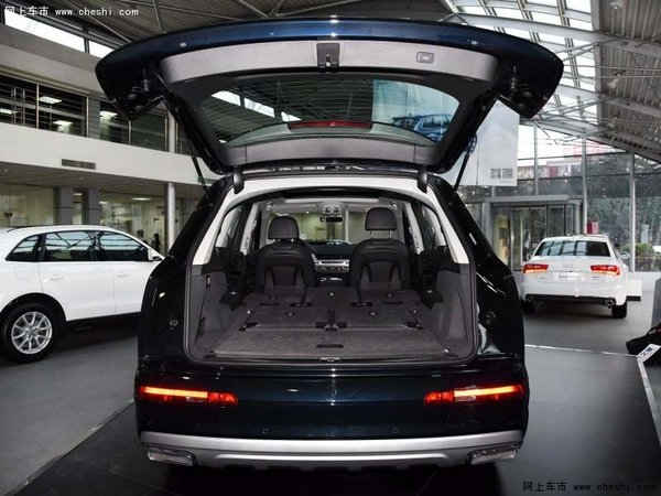 2017款奥迪Q7预定 科技SUV霸气科技内饰-图11