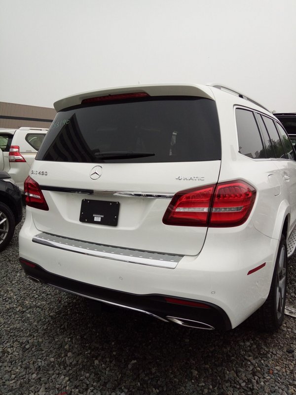 17款奔馳GLS450現(xiàn)車 奔馳行情新價(jià)格揭露-圖4
