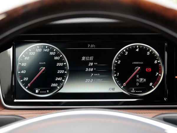 奔馳S400L最低售109萬(wàn) S級(jí)豪車導(dǎo)購(gòu)亮點(diǎn)-圖5
