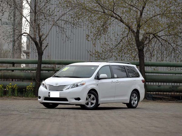 2017款豐田塞納現(xiàn)車 商務(wù)經(jīng)典塞納沖銷量-圖2