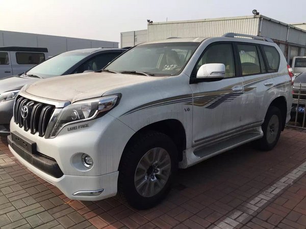 2016款丰田霸道4000现车 普拉多SUV惠降-图2