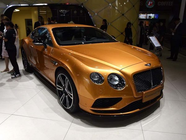 2017款宾利欧陆GT 内舱装潢考究豪惠驾享-图2