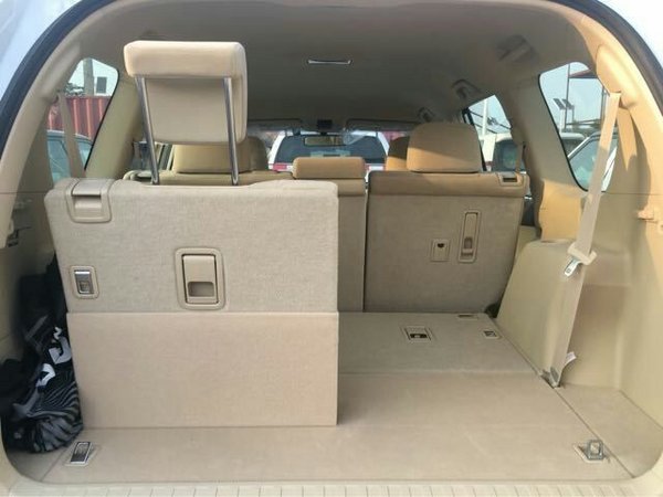 17款豐田霸道2700丐版現(xiàn)車 專屬的越野車-圖6