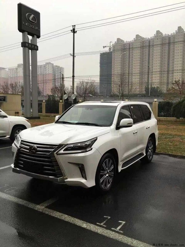 16款雷克萨斯LX570   彭湃动力沉稳气质-图3