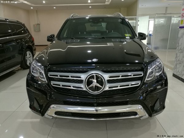 17款奔馳GLS450展位現(xiàn)車 美規(guī)版特價兩臺-圖1