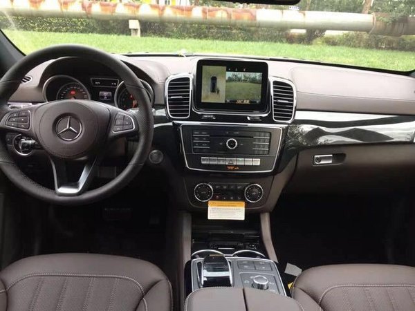 美規(guī)版奔馳GLS450現(xiàn)車 17款首批低價(jià)特賣-圖4
