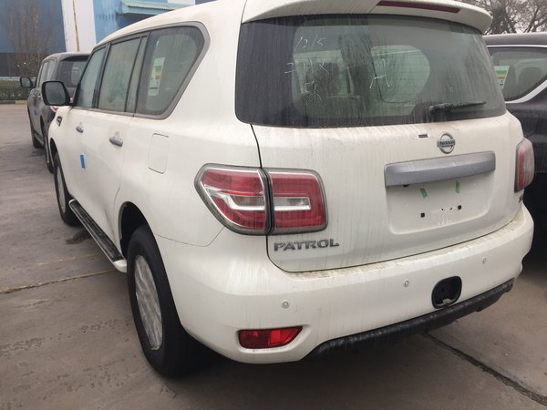 全新進(jìn)口日產(chǎn)途樂Y62 四驅(qū)越野車途樂4.0-圖3