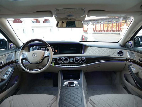 迈巴赫S600L现车开了 奢华空间傲慢配置-图7