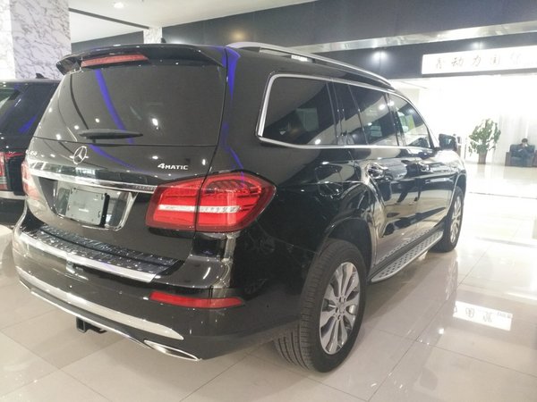 2017款奔驰GLS450报价 春节前剧降力度大-图9