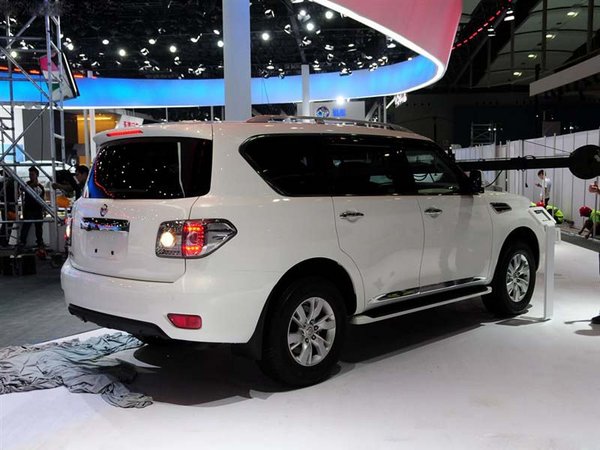17款日產(chǎn)尼桑途樂(lè)Y62XE版 2氣囊詳配特惠-圖2