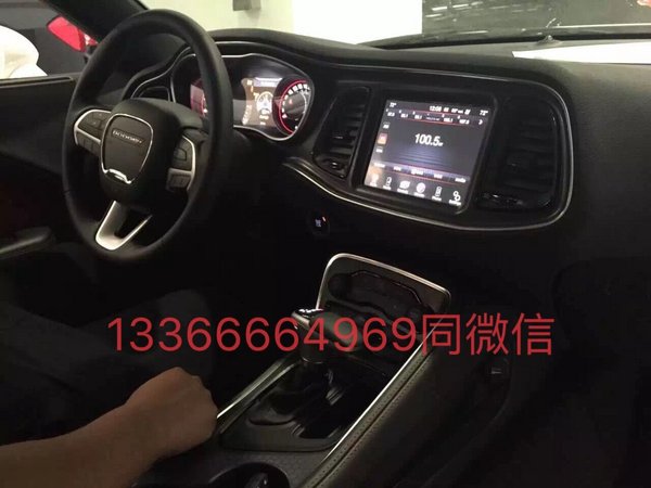 道奇挑戰(zhàn)者SXT現(xiàn)車 2016款V6跑車超帥氣-圖4