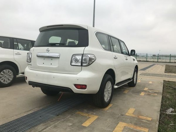 17款日產(chǎn)尼桑途樂(lè)4.0 優(yōu)惠低促港口首發(fā)-圖3