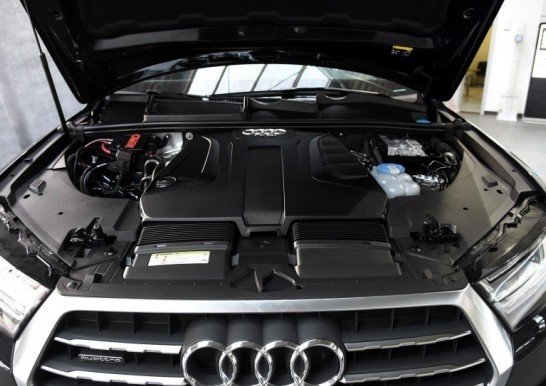 17款奥迪Q7加版现车最新报价夏季清仓价-图10