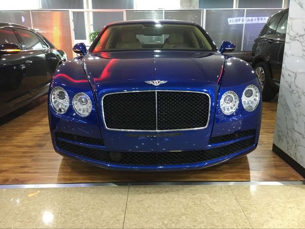 宾利飞驰现车 贵族轿跑品质卓越刷新底价-图2