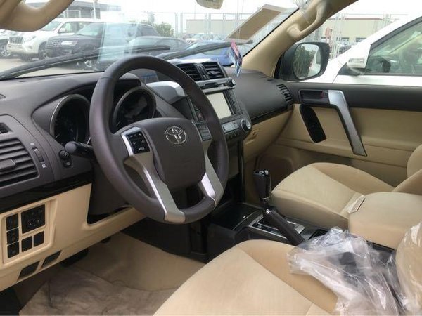 豐田霸道2700現(xiàn)車 普拉多最便宜的越野車-圖4