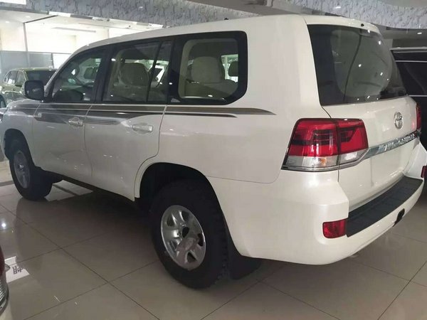 豐田酷路澤4000現(xiàn)車 高檔次越野底價熱銷-圖3
