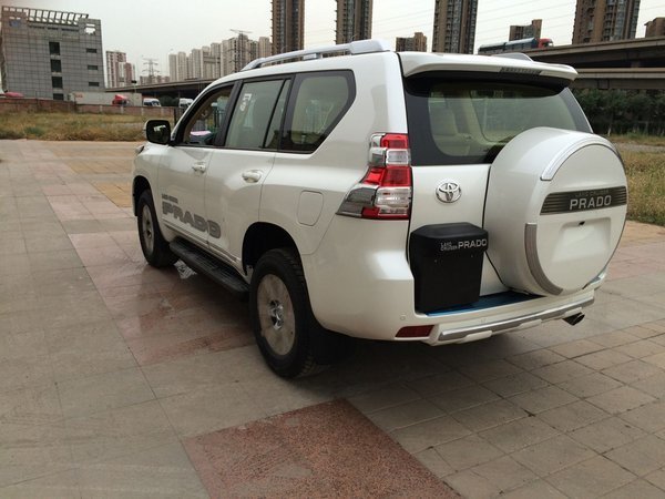 16款豐田霸道2700現(xiàn)車 配置剖析底惠降價(jià)-圖3