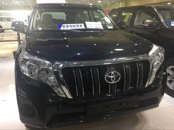 17款豐田霸道4000 現(xiàn)車閃耀襲港專家解讀-圖4