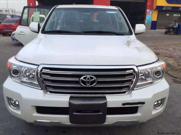 2016款豐田酷路澤4000 V6陸巡現(xiàn)貨甩一臺(tái)-圖1