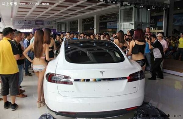 欧美汽车展销会品牌团购节完美落幕_MODEL