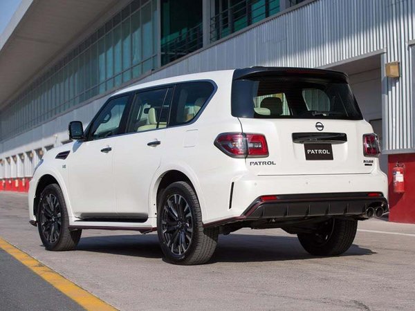 17款日產(chǎn)途樂Y62XE 4.0L超大馬力57萬元-圖3