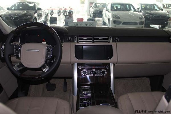 路虎揽胜行政价格 揽胜全系现车诚邀品鉴-图5