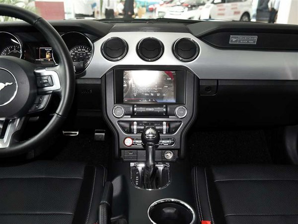 2016款福特野馬2.3T 硬頂跑車批發(fā)價熱銷-圖5