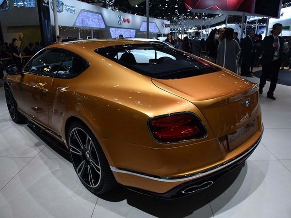 2017款宾利欧陆GT 内舱装潢考究豪惠驾享-图3