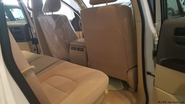 提車快人一步16款豐田酷路澤 4000乞丐版-圖11
