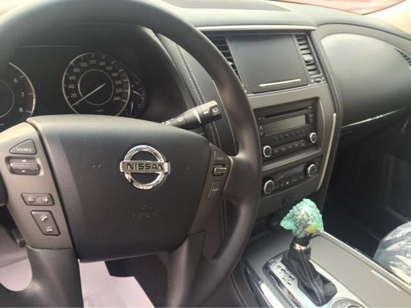 日產尼桑專賣 17款途樂Y62中東SE/XE配置-圖4