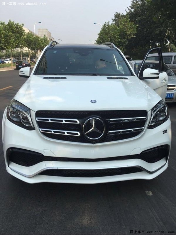 奔馳GLS63雷達(dá)測(cè)距 進(jìn)口奔馳220萬(wàn)新價(jià)格-圖1