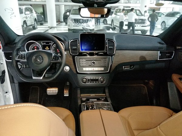 2017款奔驰GLE43 高性能SUV价格战胜同行-图4