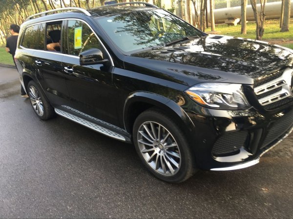 17款奔馳GLS450全景標(biāo)配 102萬(wàn)特降津門-圖4
