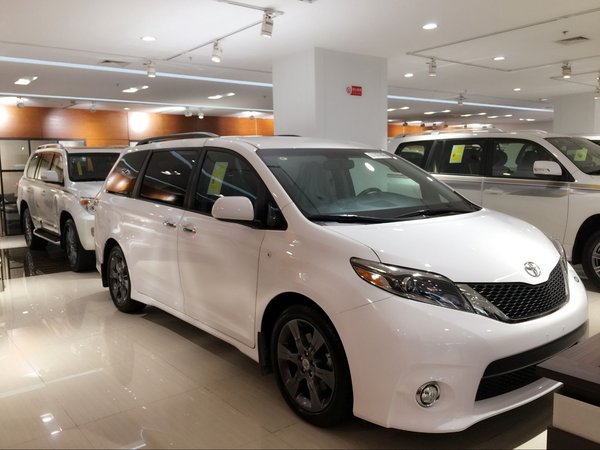 16款豐田塞納現(xiàn)車報(bào)價(jià) 頂惠商務(wù)車優(yōu)惠促-圖2