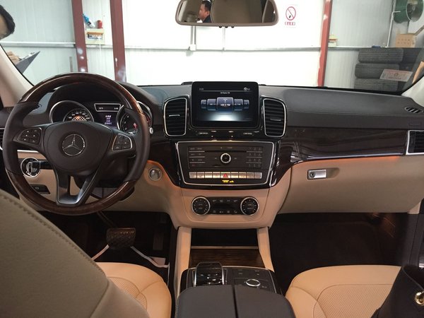 2017款奔馳GLS450 自貿(mào)區(qū)鉅惠全國最低價-圖4
