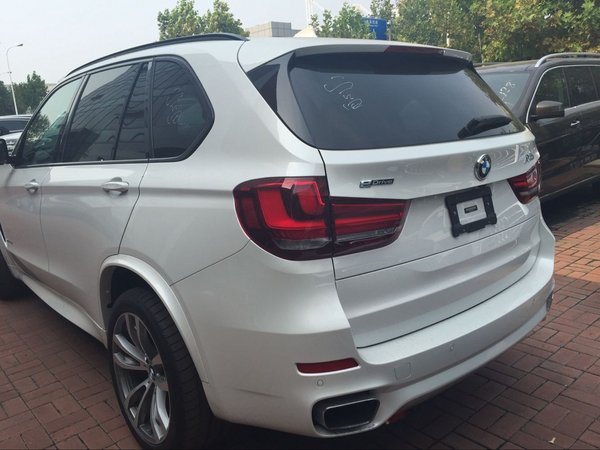 16款宝马X5油电混合M版 省钱攻略更时尚-图3