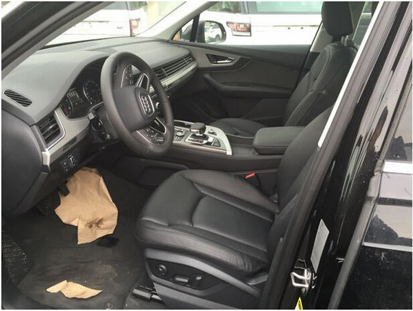 17款奥迪Q7最新价格及配置全国降价销售-图4