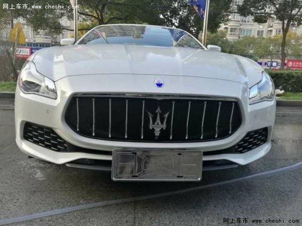 17款玛莎拉蒂总裁跑车 红色内饰风骚来袭-图1